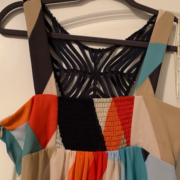 Boston Proper V Braided Neckline MultiColorful Top - Picture 5 of 6